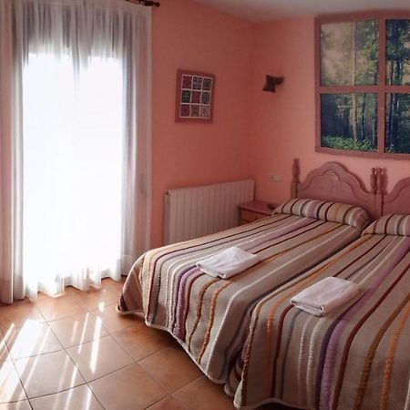 Hostal La Vega Peralejos ภายนอก รูปภาพ