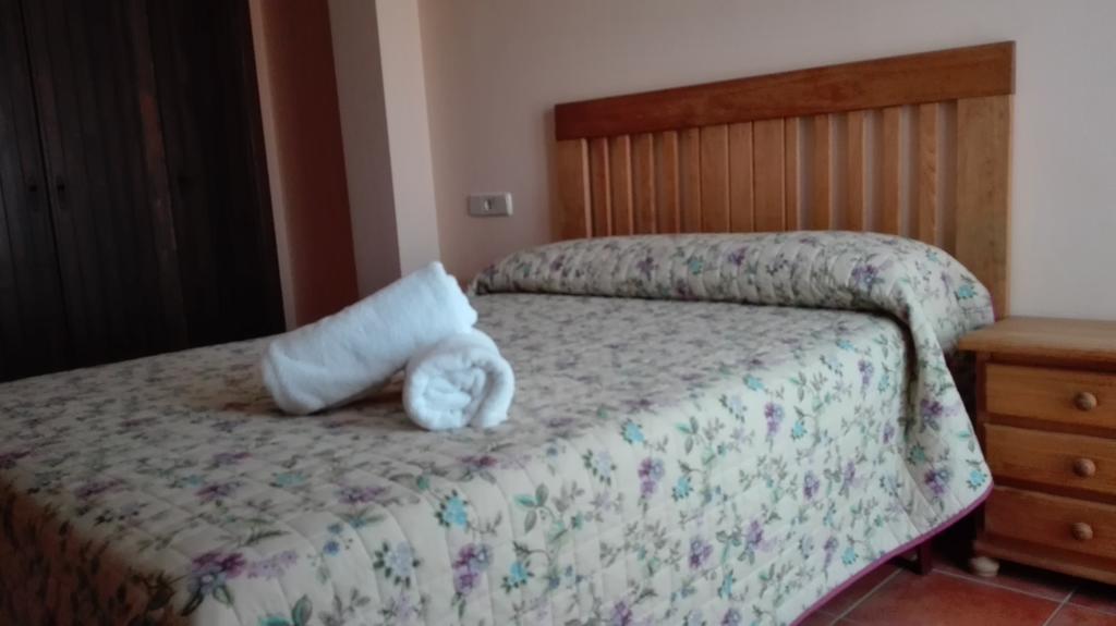 Hostal La Vega Peralejos ภายนอก รูปภาพ