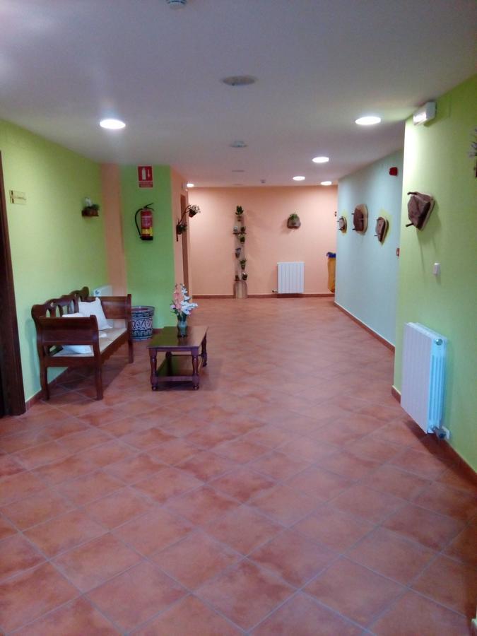 Hostal La Vega Peralejos ภายนอก รูปภาพ